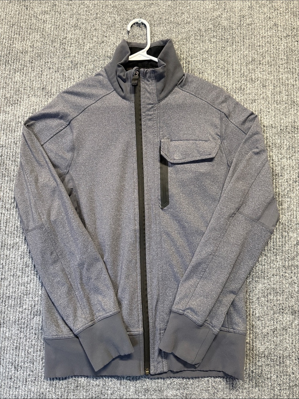 Lululemon Men’s Vent Tech Full Zip Jacket Magnetic Pocket Gray Size Medium